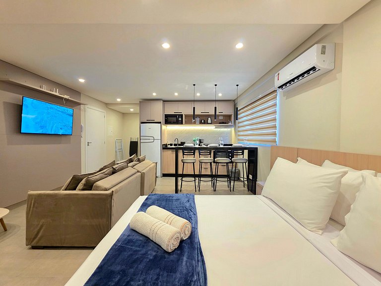 Studio moderno e novíssimo no centro de Foz