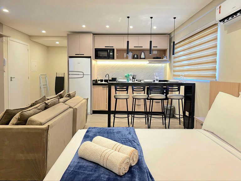 Studio moderno e novíssimo no centro de Foz