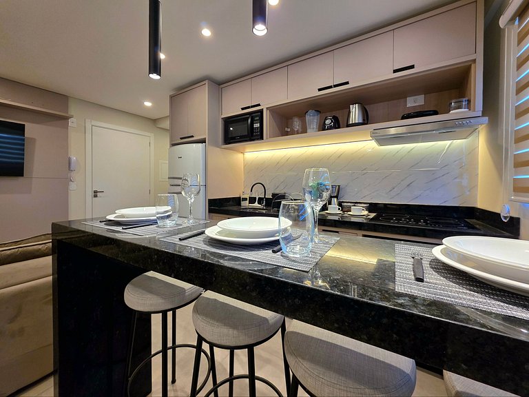 Studio moderno e novíssimo no centro de Foz