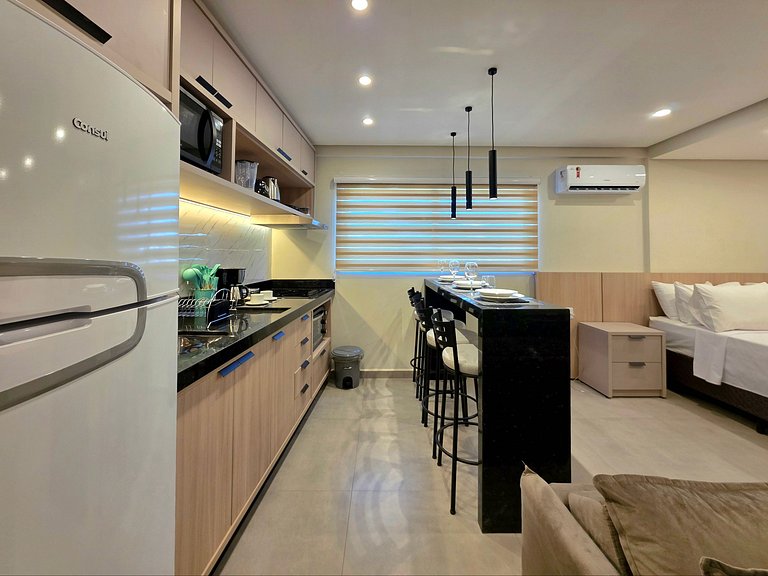 Studio moderno e novíssimo no centro de Foz