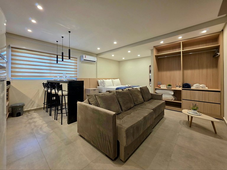 Studio moderno e novíssimo no centro de Foz