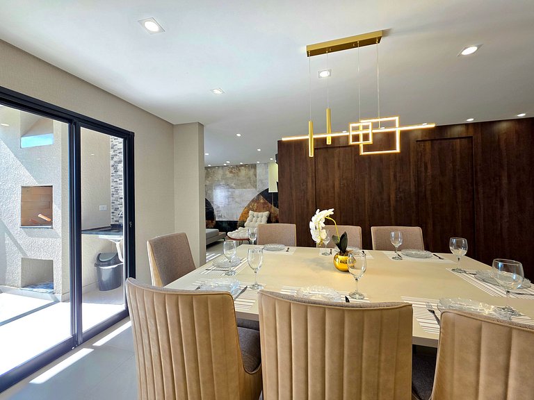 Apt Alto Padrão 3 quartos no centro de Foz.