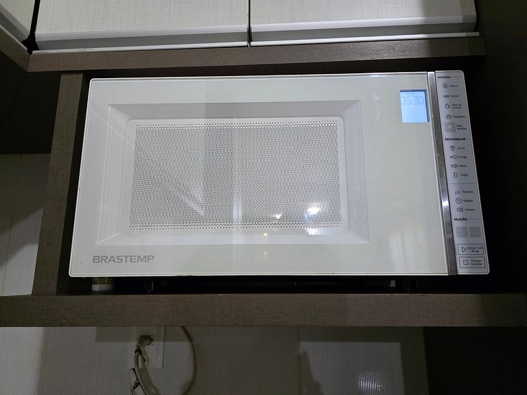 Casa 2 quartos 2 banheiros - 10 min centro