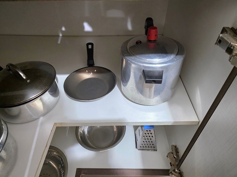 Casa 2 quartos 2 banheiros - 10 min centro