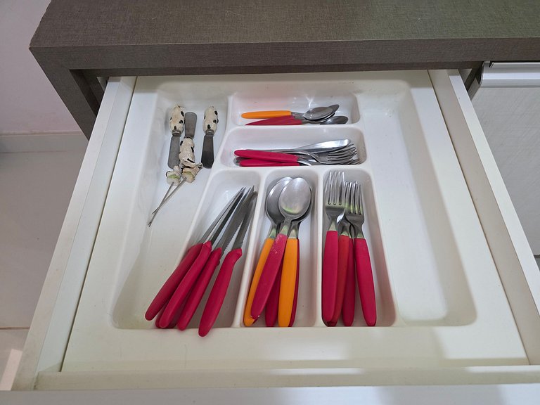 Casa 2 quartos 2 banheiros - 10 min centro