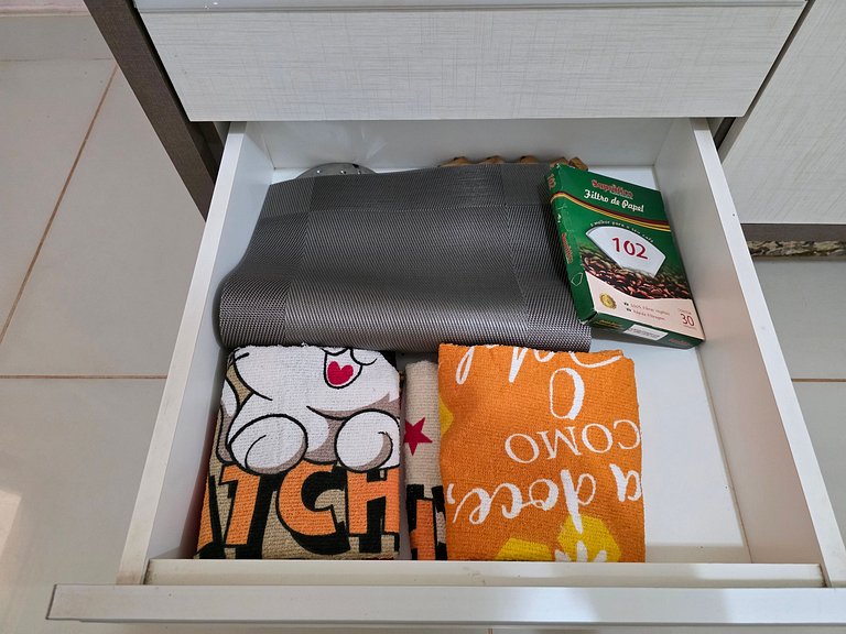 Casa 2 quartos 2 banheiros - 10 min centro