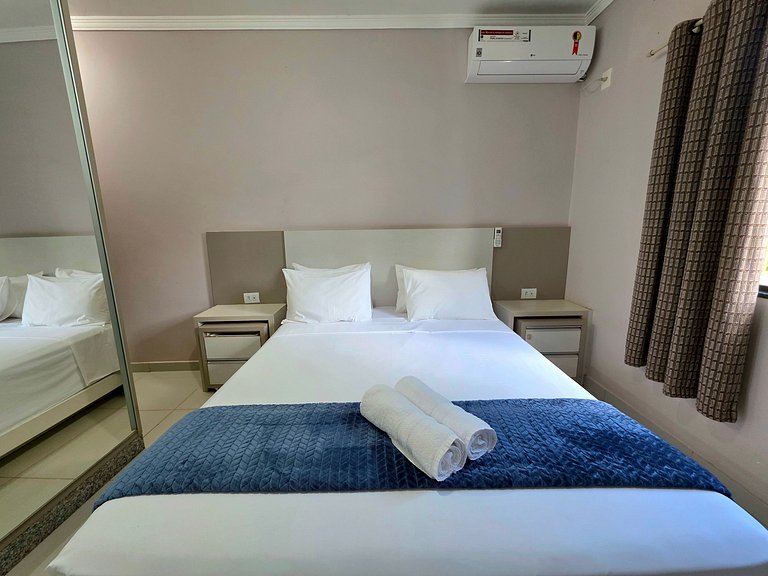 Casa 2 quartos 2 banheiros - 10 min centro