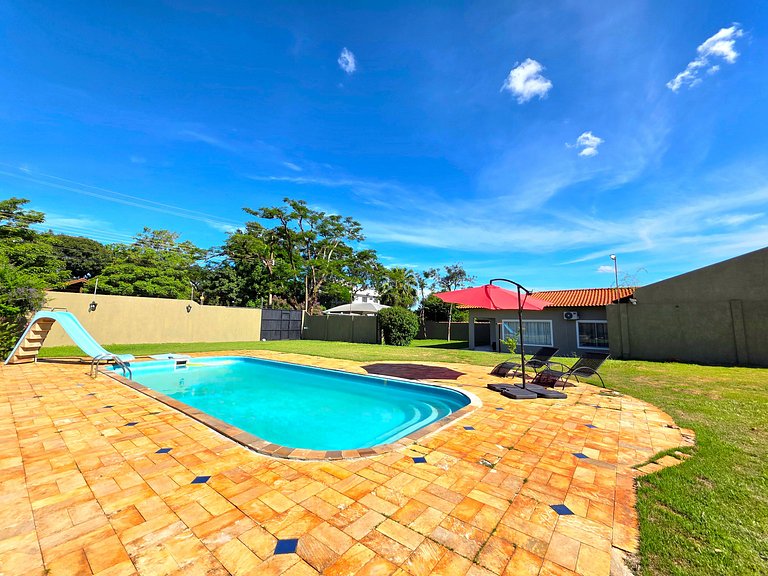 Casa Quintal Amplo 4 quartos 5 min Centro de Foz