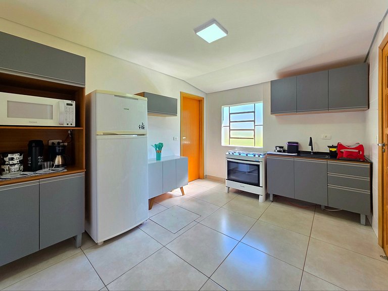 Casa Familiar com quintal amplo 3 quartos