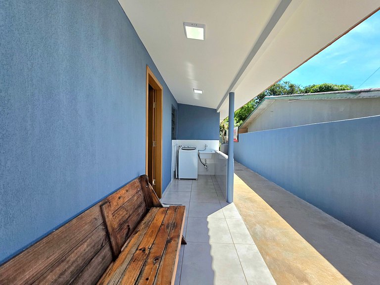 Casa Familiar com quintal amplo 3 quartos