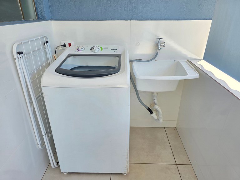 Casa Familiar com quintal amplo 3 quartos