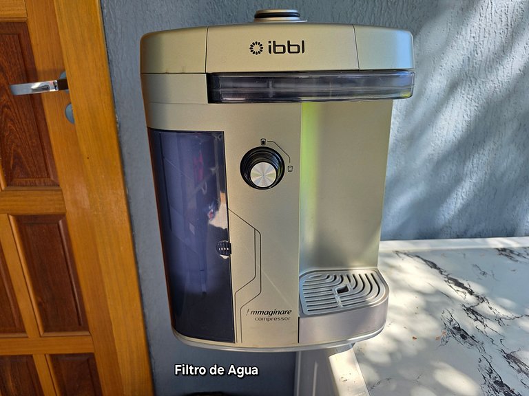 Casa Familiar com quintal amplo 3 quartos