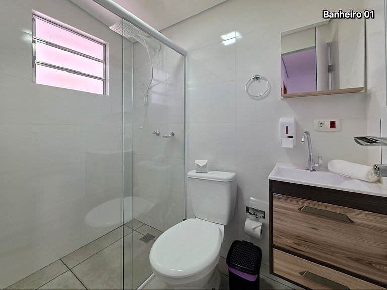 Casa Familiar com quintal amplo 3 quartos