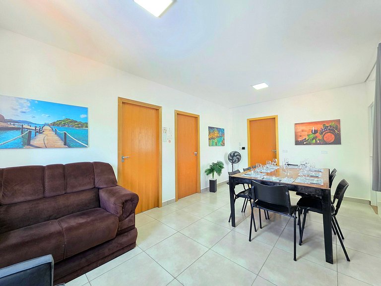 Casa Familiar com quintal amplo 3 quartos