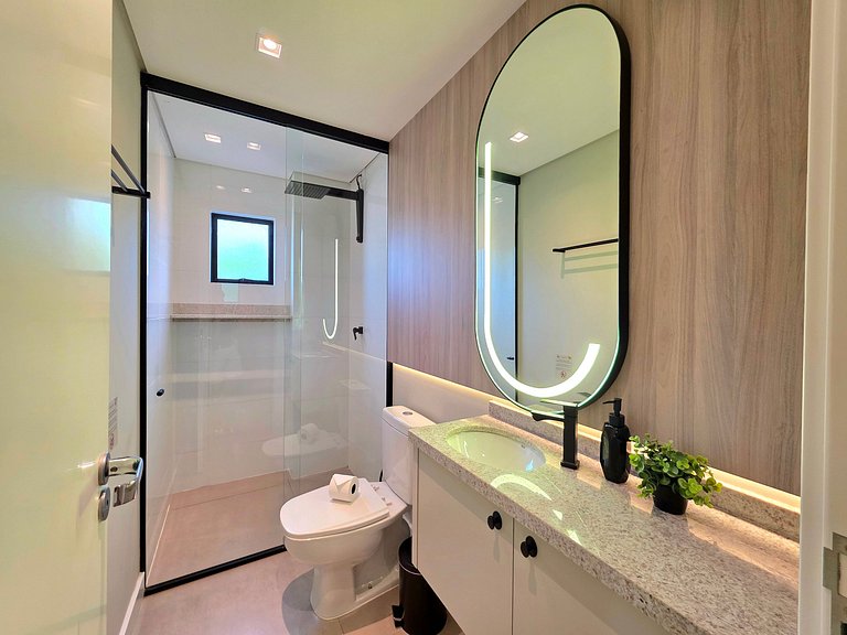 Novo em Alto Padrão no Coração de Foz c/ Garagem