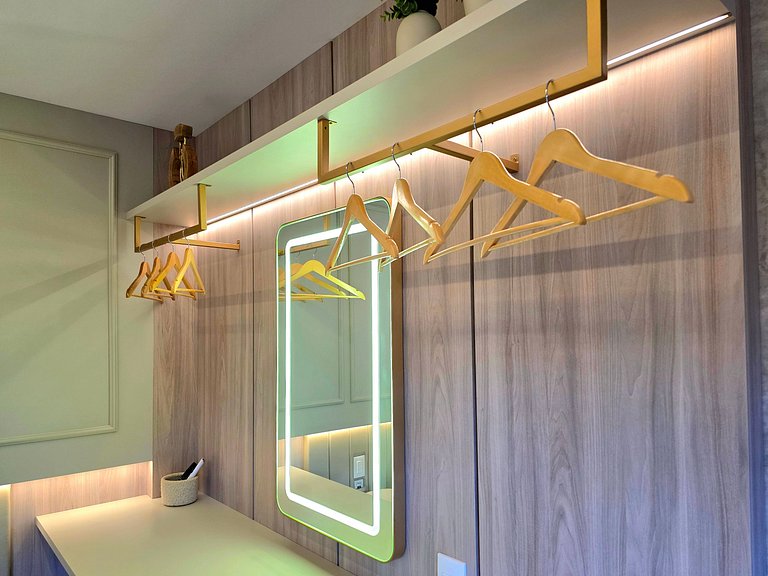 Novo em Alto Padrão no Coração de Foz c/ Garagem