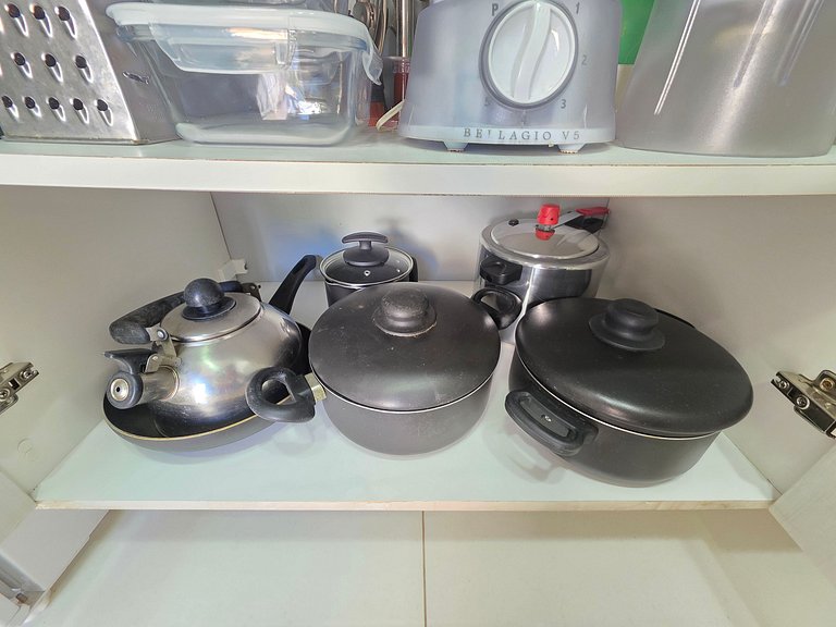 Studio a poucos metros da Av Cataratas c garagem