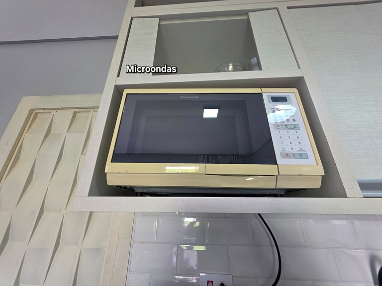 Studio a poucos metros da Av Cataratas c garagem