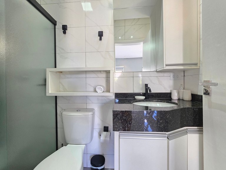 Studio a poucos metros da Av Cataratas c garagem