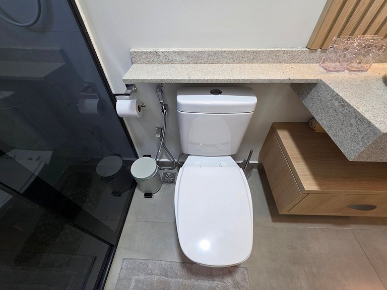 Conforto e vista para a selva no centro de Foz