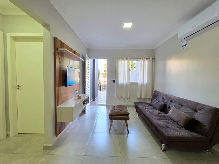 Casa 2 quartos nova ao lado da Av das Cataratas