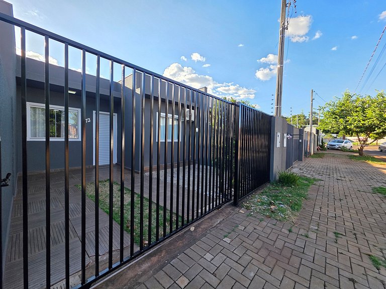 Casa 2 quartos nova ao lado da Av das Cataratas