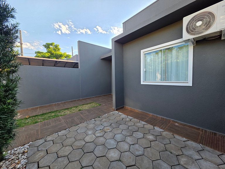 Casa 2 quartos nova ao lado da Av das Cataratas