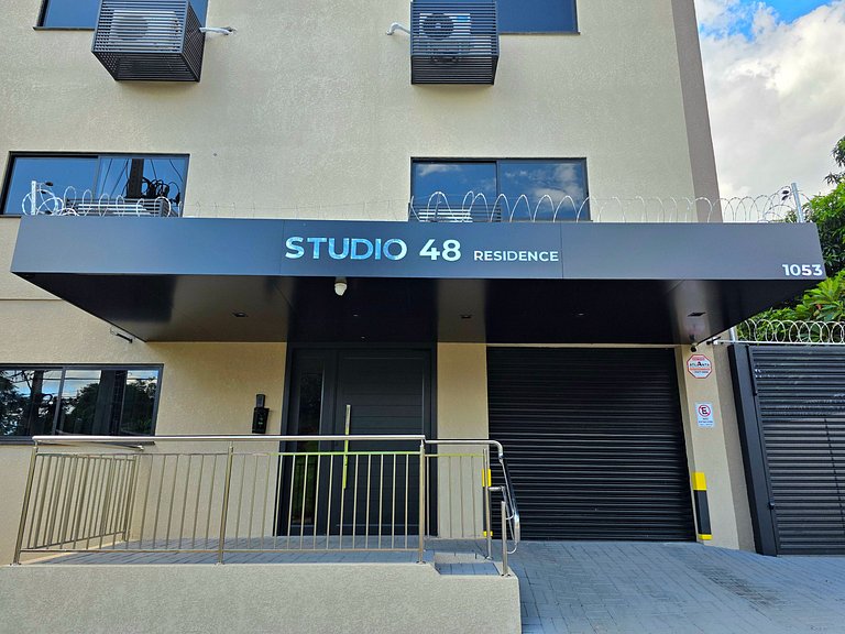 Studio 504 Novo no Centro com Garagem