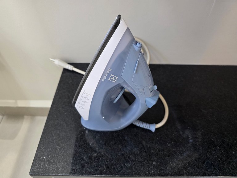 Studio 304 Novíssimo para 4 pessoas no Centro