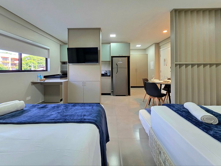 Studio 304 Novíssimo para 4 pessoas no Centro