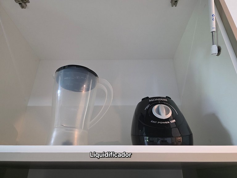 Studio 304 Novíssimo para 4 pessoas no Centro