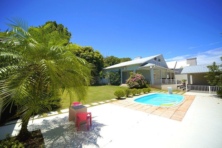 Casa 5 Quartos - Quintal amplo prox Centro