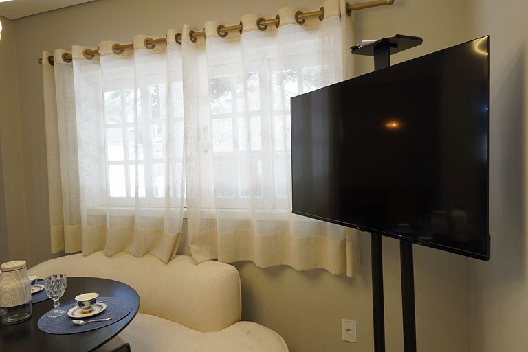 Casa 5 Quartos - Quintal amplo prox Centro