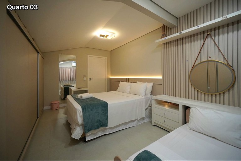 Casa 5 Quartos - Quintal amplo prox Centro