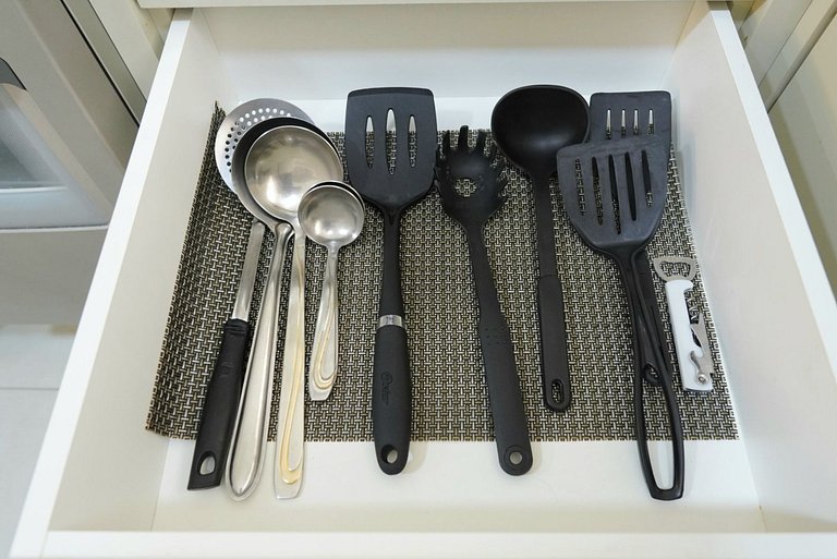 Casa 5 Quartos - Quintal amplo prox Centro