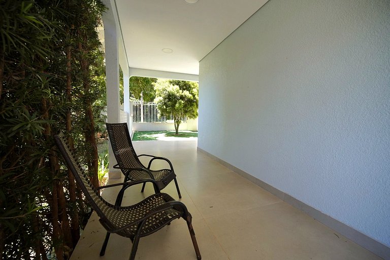 Casa 5 Quartos - Quintal amplo prox Centro