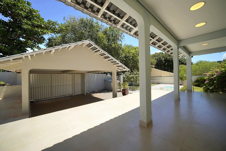 Casa 5 Quartos - Quintal amplo prox Centro