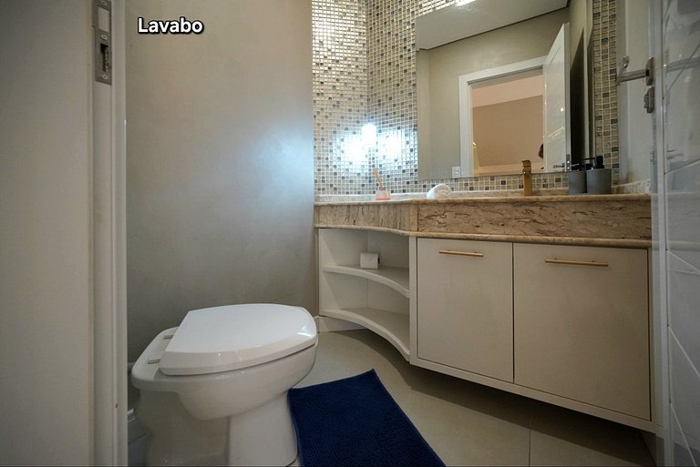 Casa 5 Quartos - Quintal amplo prox Centro