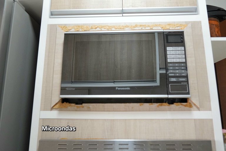 Apt 03 quartos em Condominio prox PY e centro