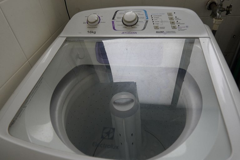 Apt 03 quartos em Condominio prox PY e centro