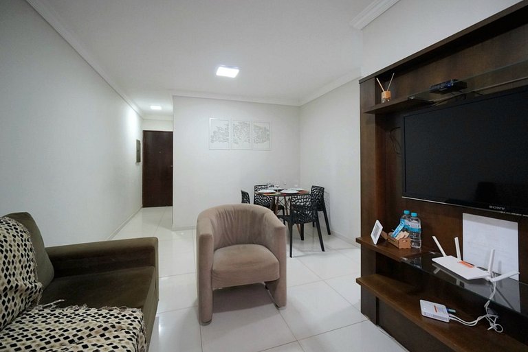 Apt 03 quartos em Condominio prox PY e centro