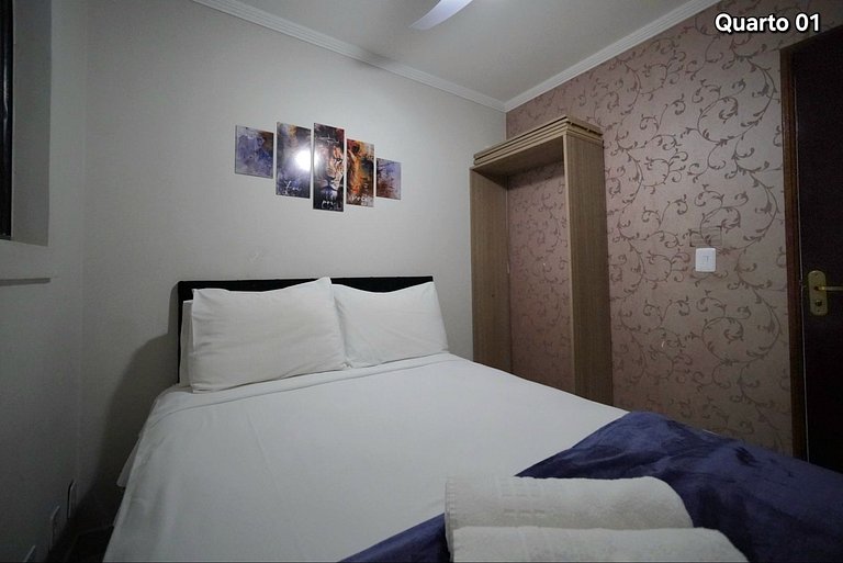 Apt 03 quartos em Condominio prox PY e centro