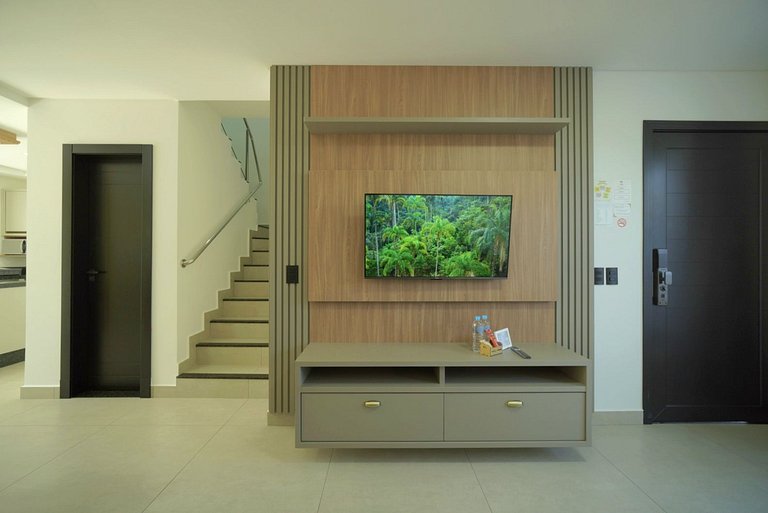 Sobrado 33 novíssimo 3 quartos melhor bairro