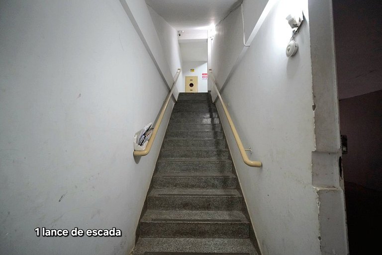 Studio ao lado do Paraguai com garagem