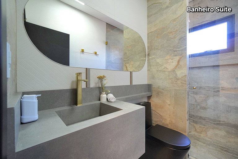 Casa 01 nova Alto Padrão prox Centro e Cataratas