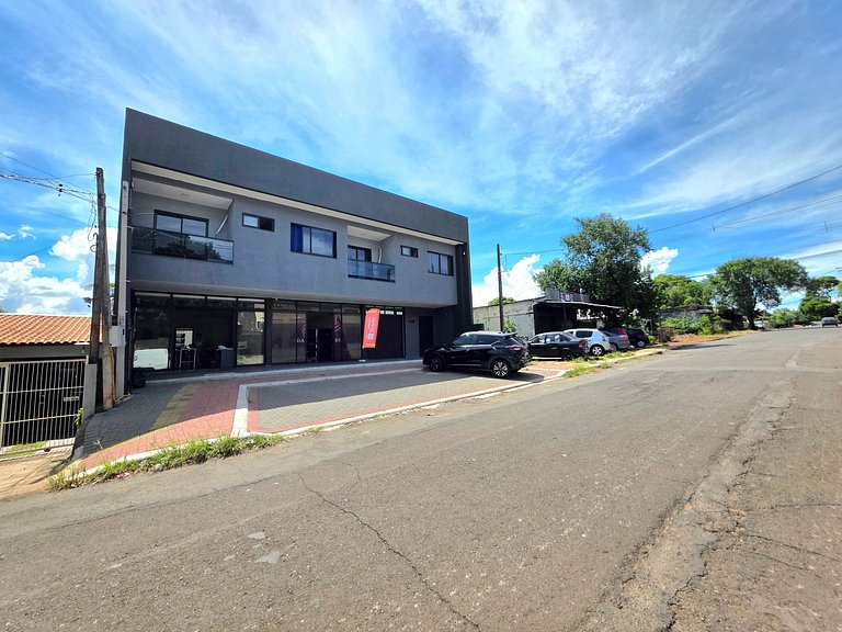 Apt novo muito prox Av das Cataratas e Marco 3 fr