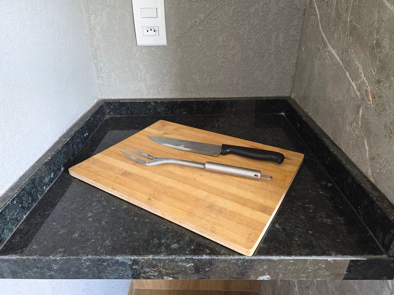 Apt novo muito prox Av das Cataratas e Marco 3 fr