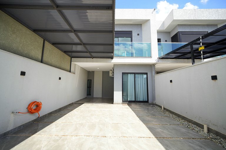 Sobrado com Jacuzzi Aquecida 10 minutos Centro