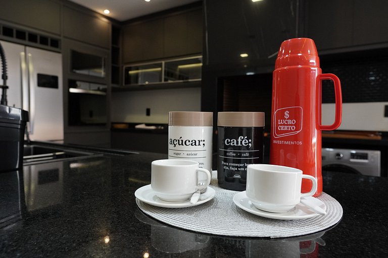 Sobrado com Jacuzzi Aquecida 10 minutos Centro