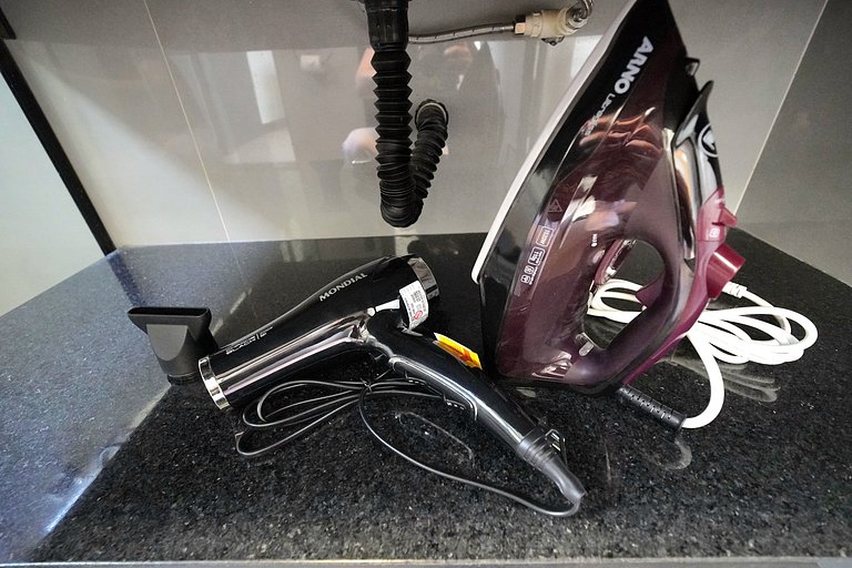 Sobrado com Jacuzzi Aquecida 10 minutos Centro